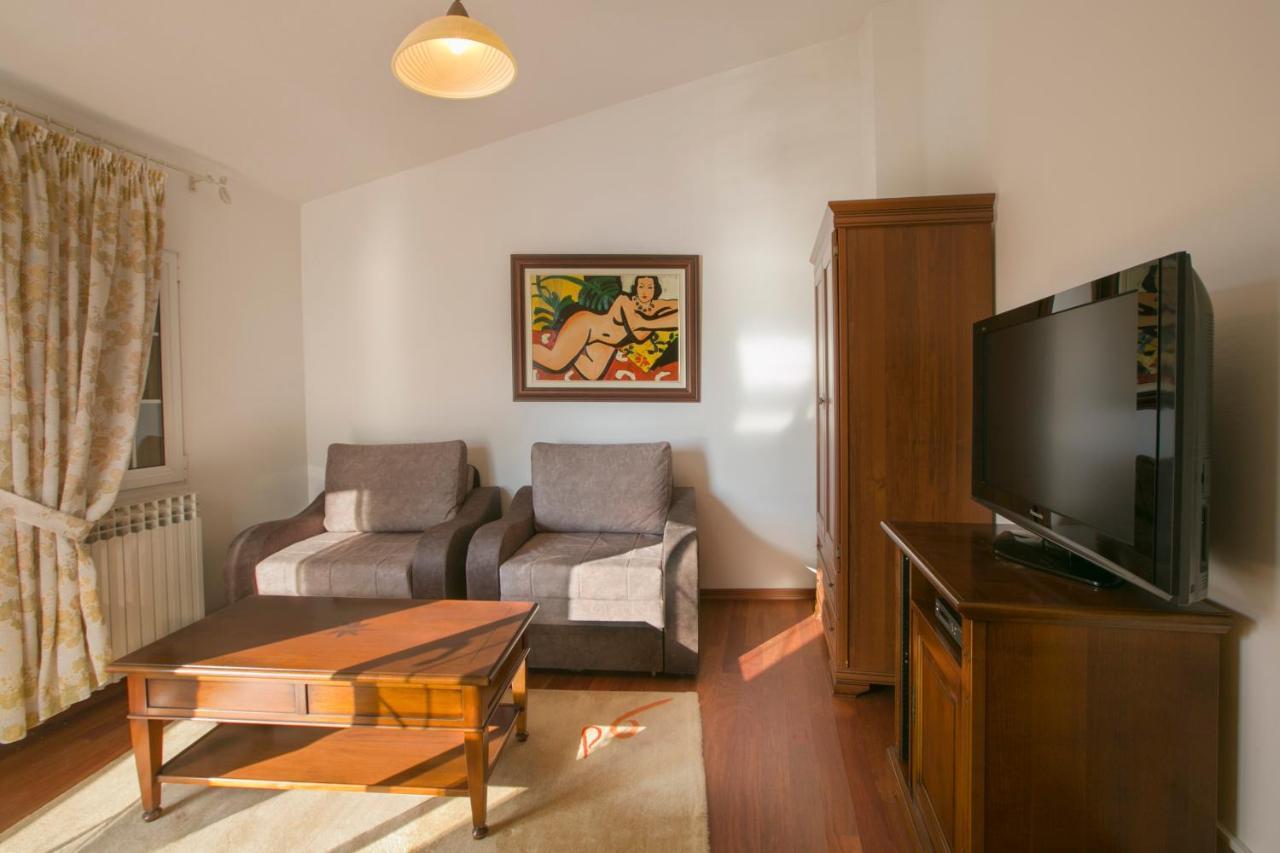 Royal Holiday Apartments 斯韦蒂·斯特凡 外观 照片