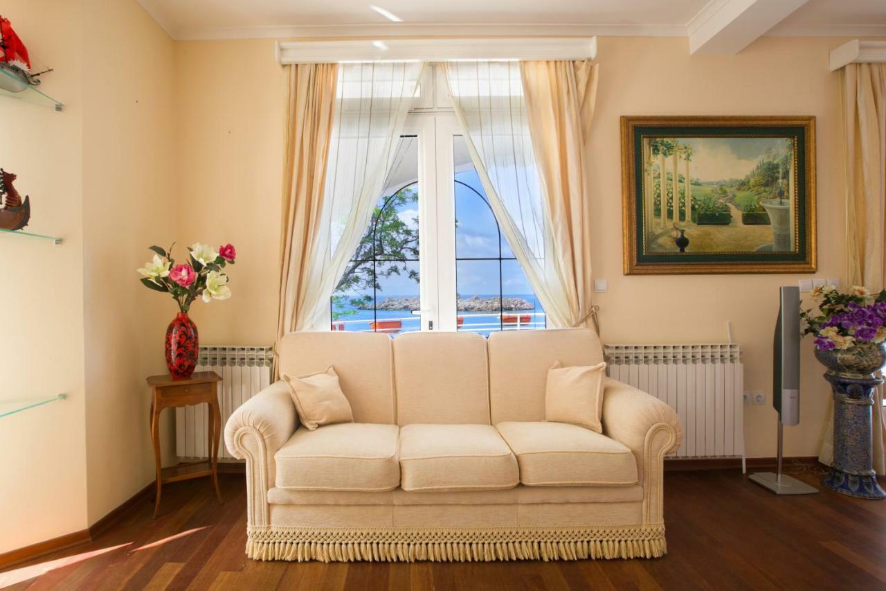 Royal Holiday Apartments 斯韦蒂·斯特凡 外观 照片
